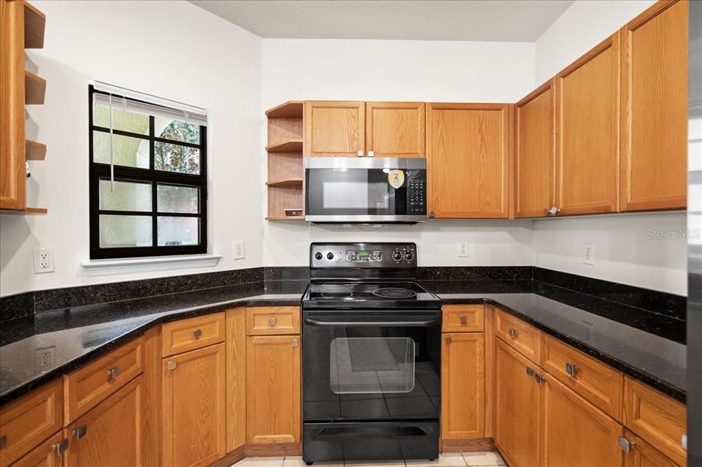 For Sale: $259,900 (3 beds, 2 baths, 1383 Square Feet)