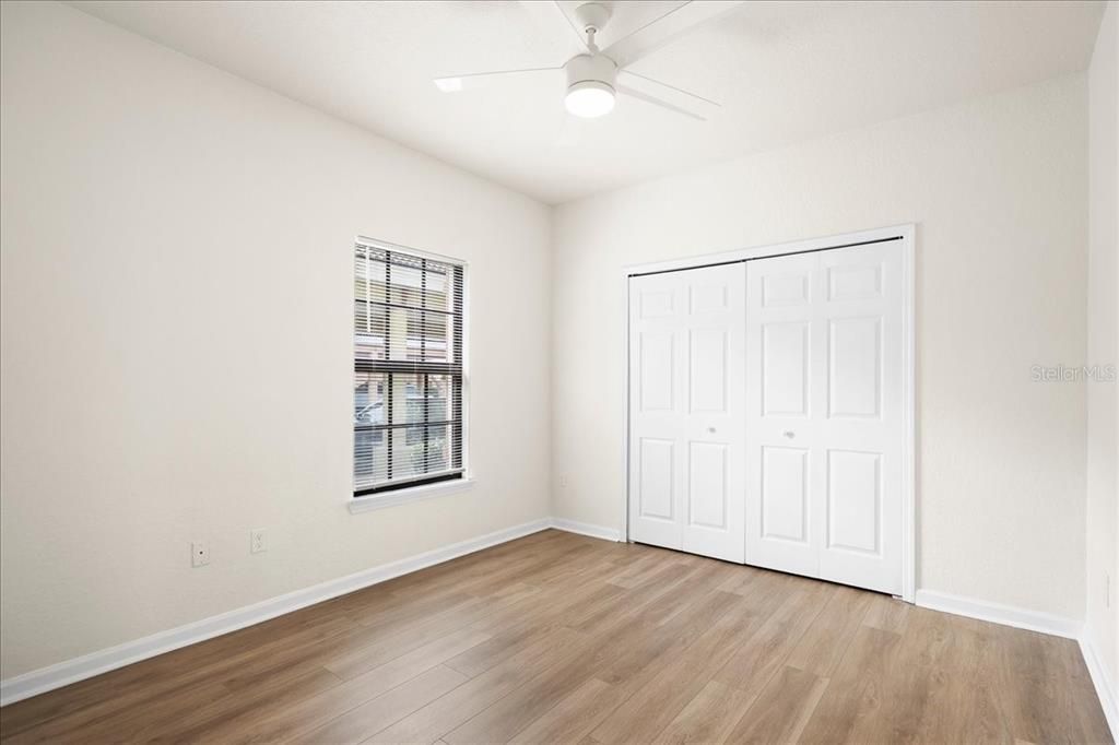For Sale: $259,900 (3 beds, 2 baths, 1383 Square Feet)