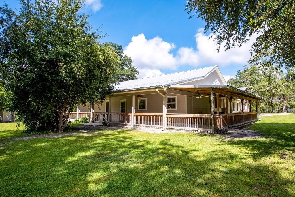 For Sale: $499,900 (3 beds, 2 baths, 2648 Square Feet)