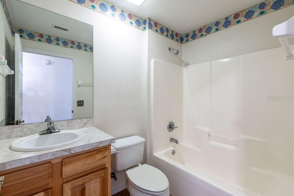 For Sale: $499,900 (3 beds, 2 baths, 2648 Square Feet)