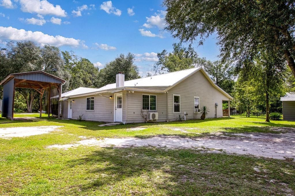 For Sale: $499,900 (3 beds, 2 baths, 2648 Square Feet)