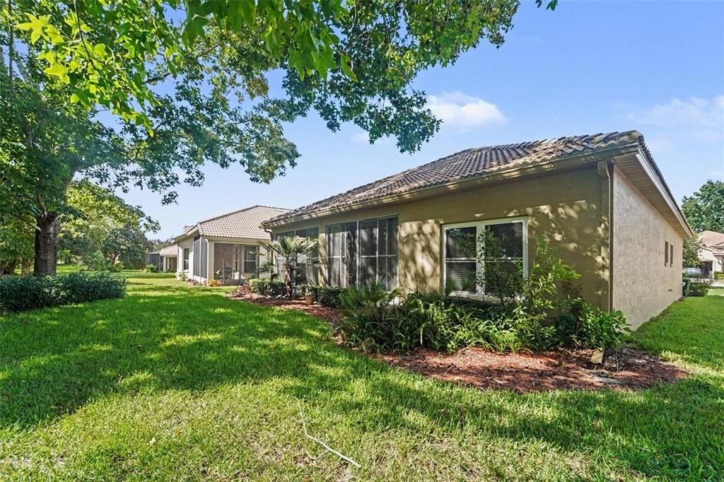 For Sale: $210,000 (2 beds, 2 baths, 1526 Square Feet)