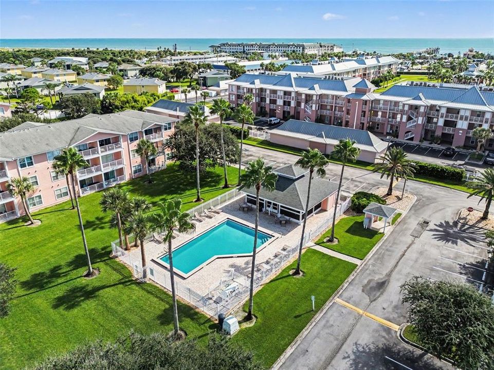 En Venta: $324,900 (2 camas, 2 baños, 1033 Pies cuadrados)