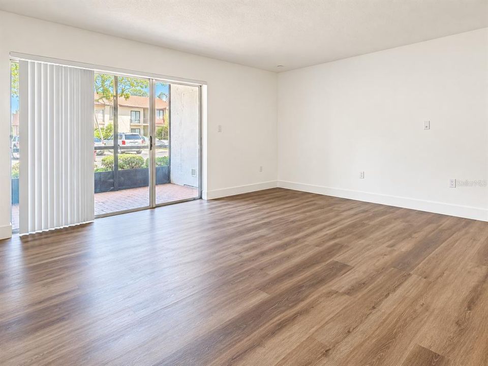For Rent: $1,850 (2 beds, 2 baths, 1132 Square Feet)