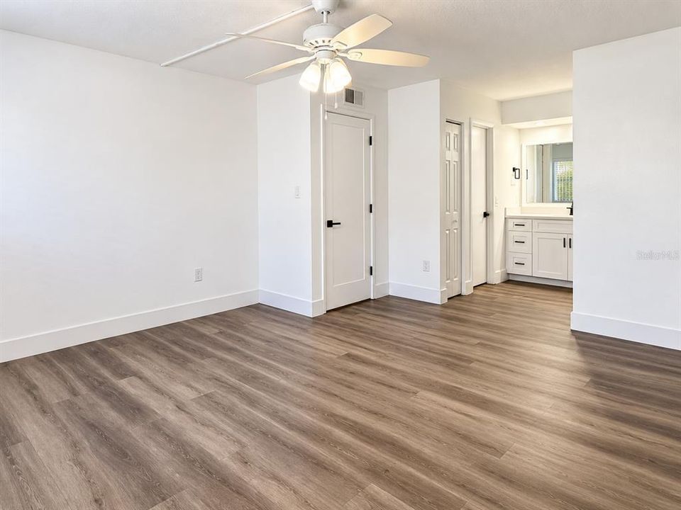 For Rent: $1,850 (2 beds, 2 baths, 1132 Square Feet)