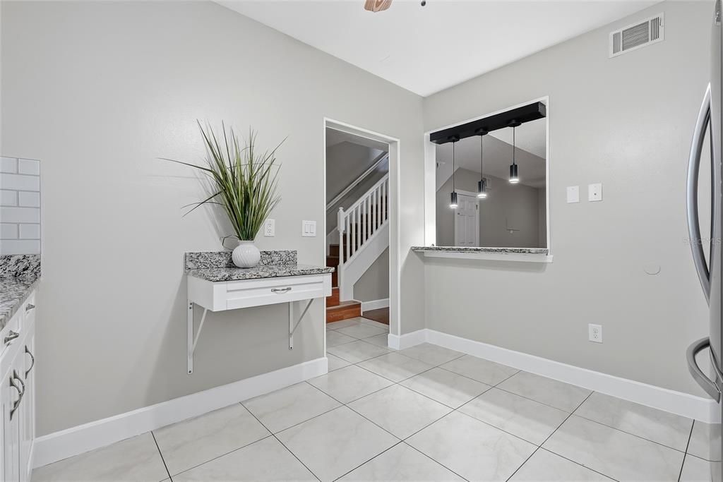 For Rent: $2,200 (3 beds, 2 baths, 1453 Square Feet)