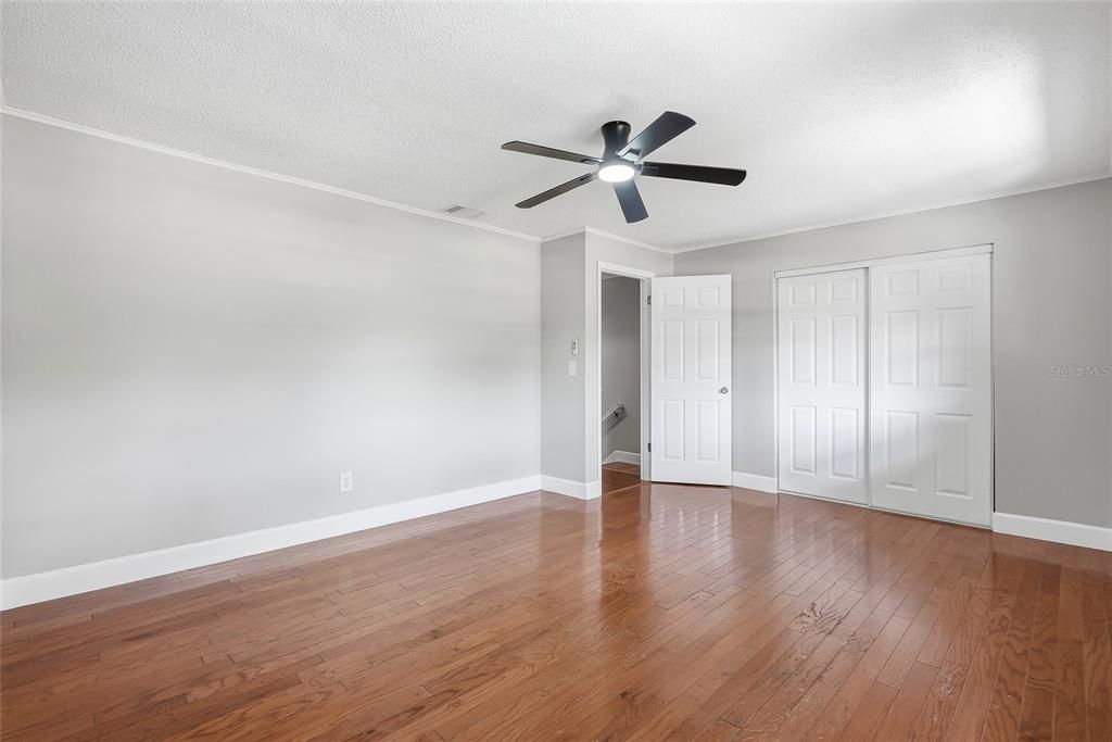 For Rent: $2,200 (3 beds, 2 baths, 1453 Square Feet)