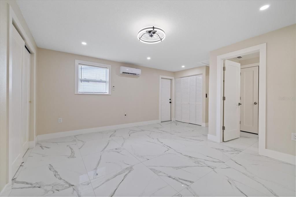 For Sale: $314,900 (3 beds, 2 baths, 1356 Square Feet)