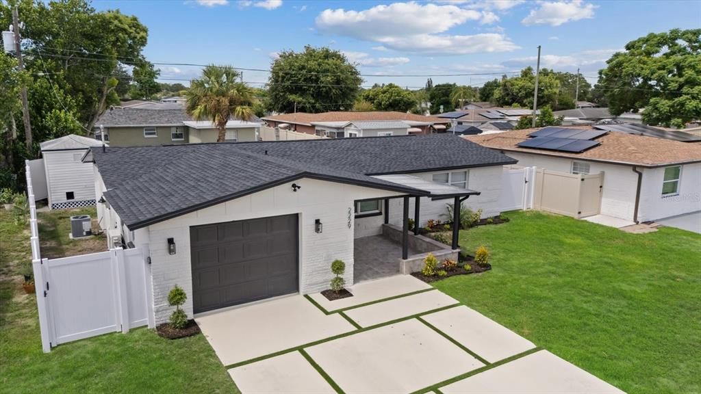 For Sale: $314,900 (3 beds, 2 baths, 1356 Square Feet)