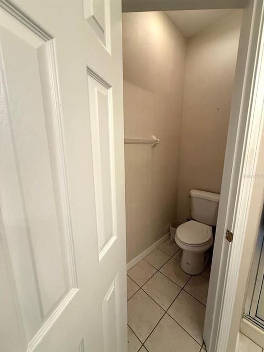 For Sale: $244,900 (2 beds, 2 baths, 1215 Square Feet)