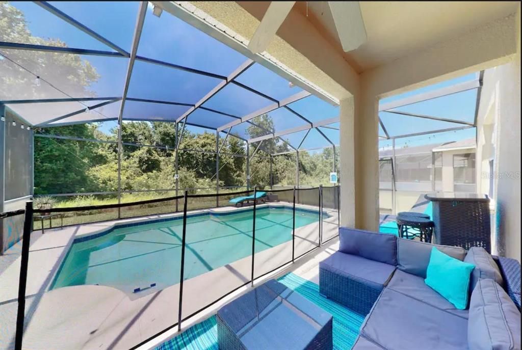 En Venta: $365,000 (4 camas, 3 baños, 1768 Pies cuadrados)