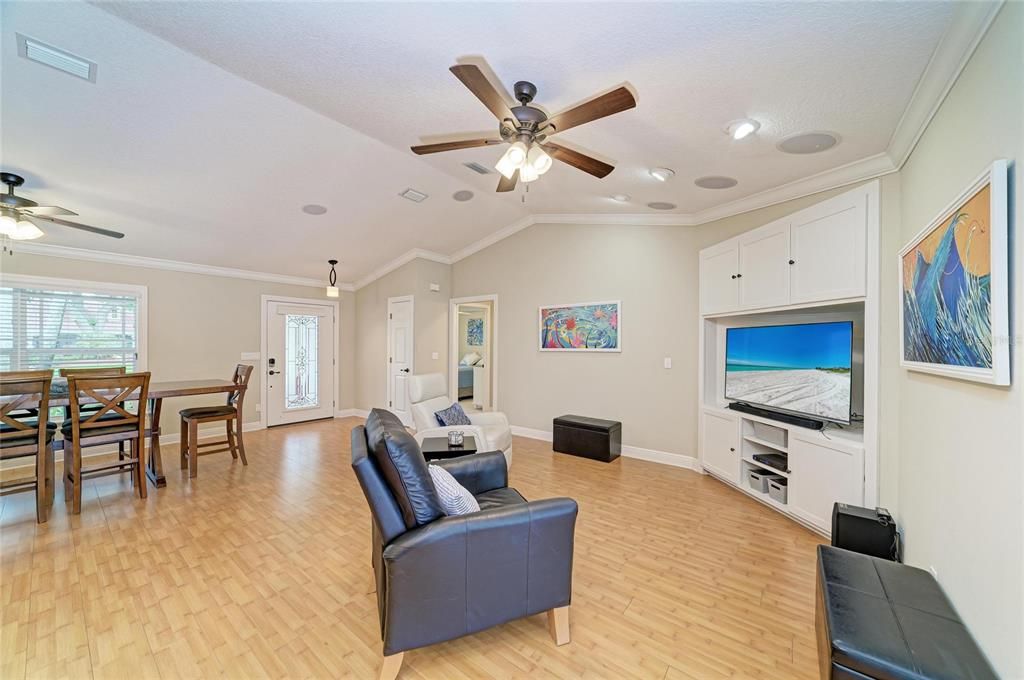 For Sale: $869,000 (3 beds, 2 baths, 2482 Square Feet)