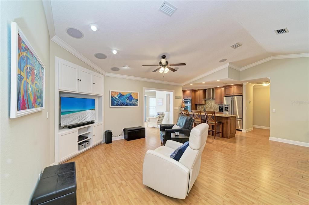 For Sale: $869,000 (3 beds, 2 baths, 2482 Square Feet)