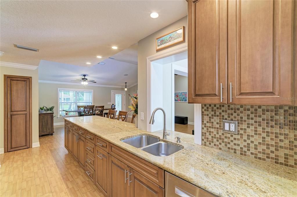 For Sale: $869,000 (3 beds, 2 baths, 2482 Square Feet)