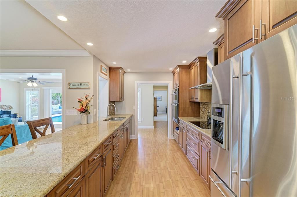 For Sale: $869,000 (3 beds, 2 baths, 2482 Square Feet)