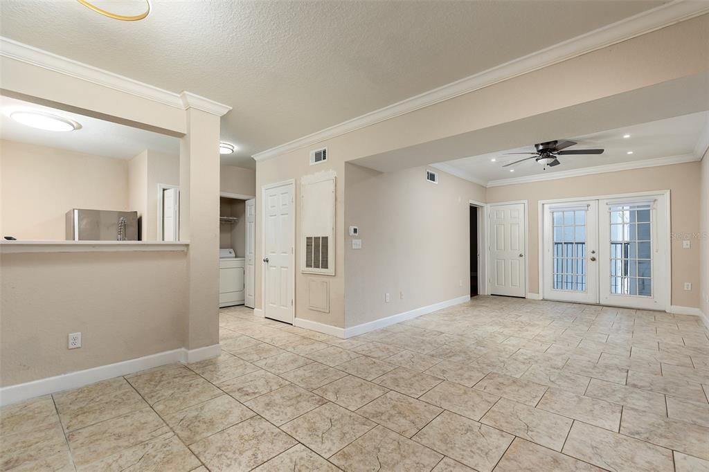 For Sale: $174,900 (2 beds, 2 baths, 1215 Square Feet)