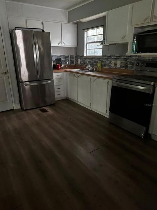 待售: $169,000 (3 贝兹, 2 浴室, 1254 平方英尺)