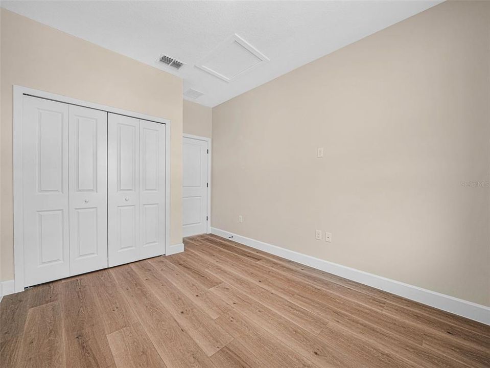 На продажу: $365,000 (4 спален, 2 ванн, 1793.2 Квадратных фут)