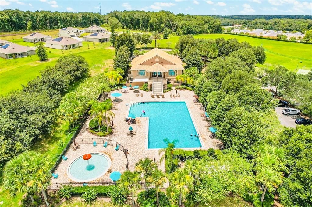 Activo con contrato: $345,000 (3 camas, 2 baños, 1540 Pies cuadrados)