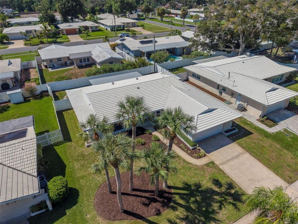 En Venta: $575,000 (4 camas, 3 baños, 2292 Pies cuadrados)