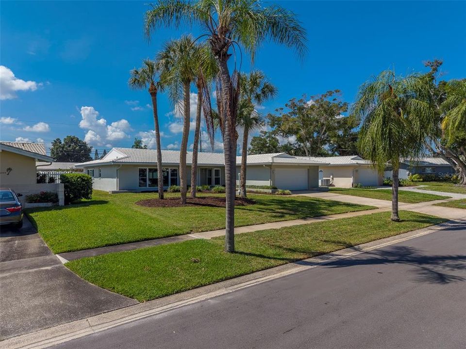 En Venta: $575,000 (4 camas, 3 baños, 2292 Pies cuadrados)