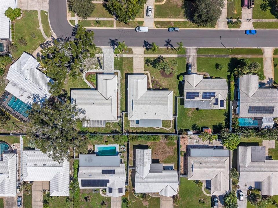 En Venta: $575,000 (4 camas, 3 baños, 2292 Pies cuadrados)