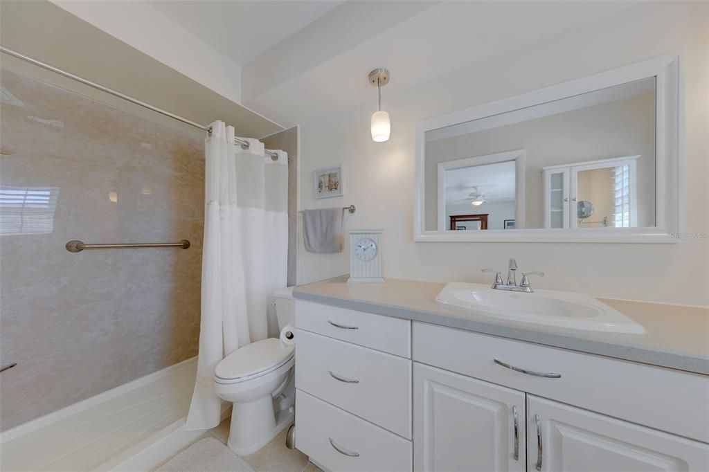 En Venta: $575,000 (4 camas, 3 baños, 2292 Pies cuadrados)