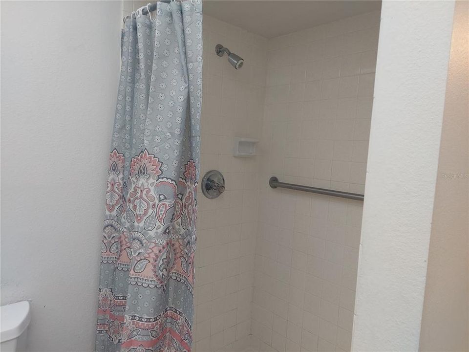 For Sale: $106,000 (2 beds, 2 baths, 1347 Square Feet)