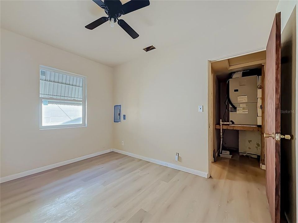 En Venta: $240,000 (2 camas, 1 baños, 841 Pies cuadrados)