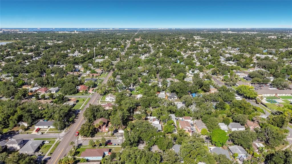 En Venta: $240,000 (2 camas, 1 baños, 841 Pies cuadrados)