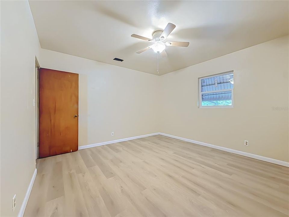 En Venta: $240,000 (2 camas, 1 baños, 841 Pies cuadrados)