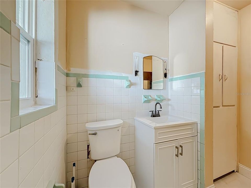 En Venta: $240,000 (2 camas, 1 baños, 841 Pies cuadrados)