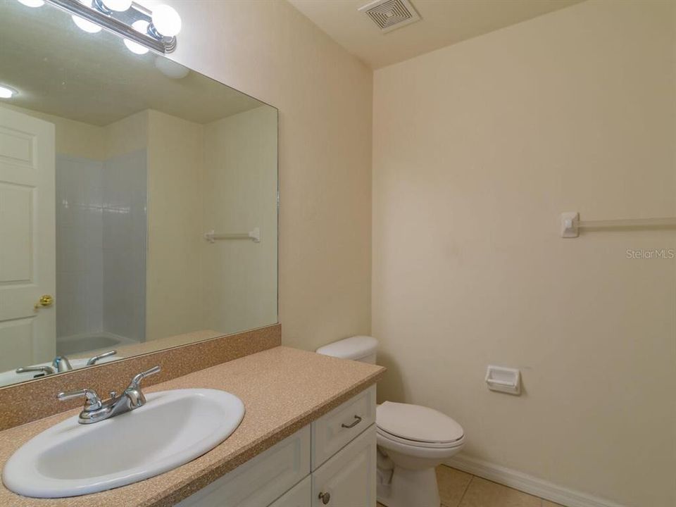 В аренду: $1,895 (3 спален, 2 ванн, 1747 Квадратных фут)