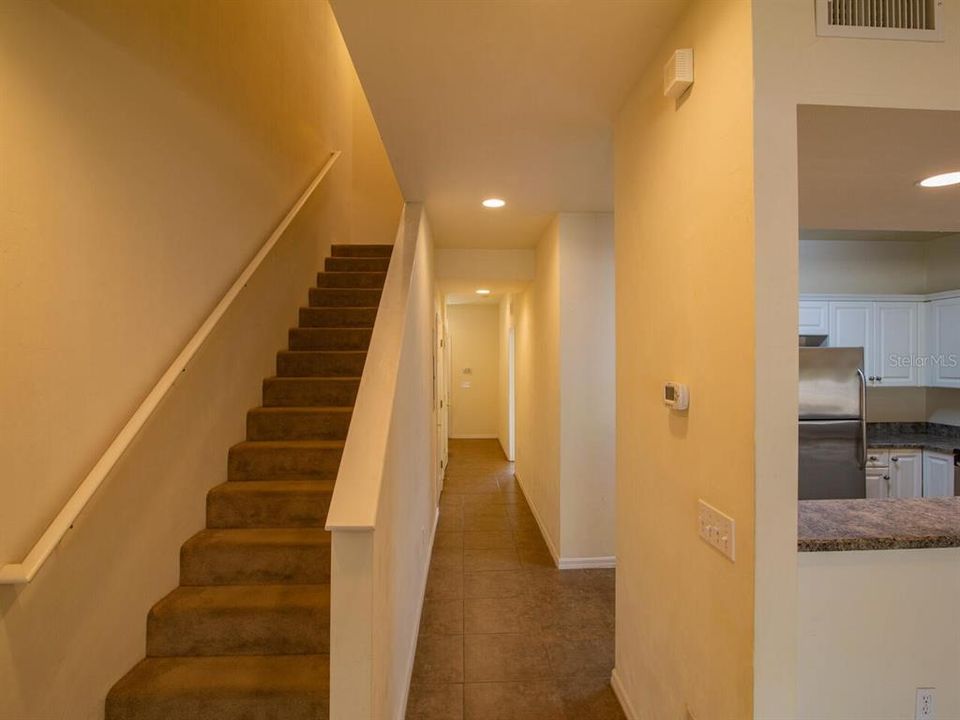 В аренду: $1,895 (3 спален, 2 ванн, 1747 Квадратных фут)