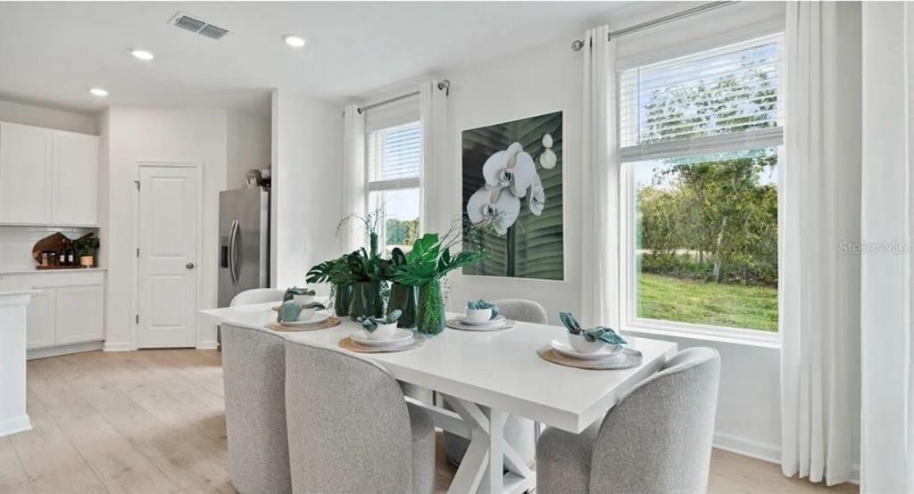 For Rent: $3,890 (4 beds, 3 baths, 2366 Square Feet)