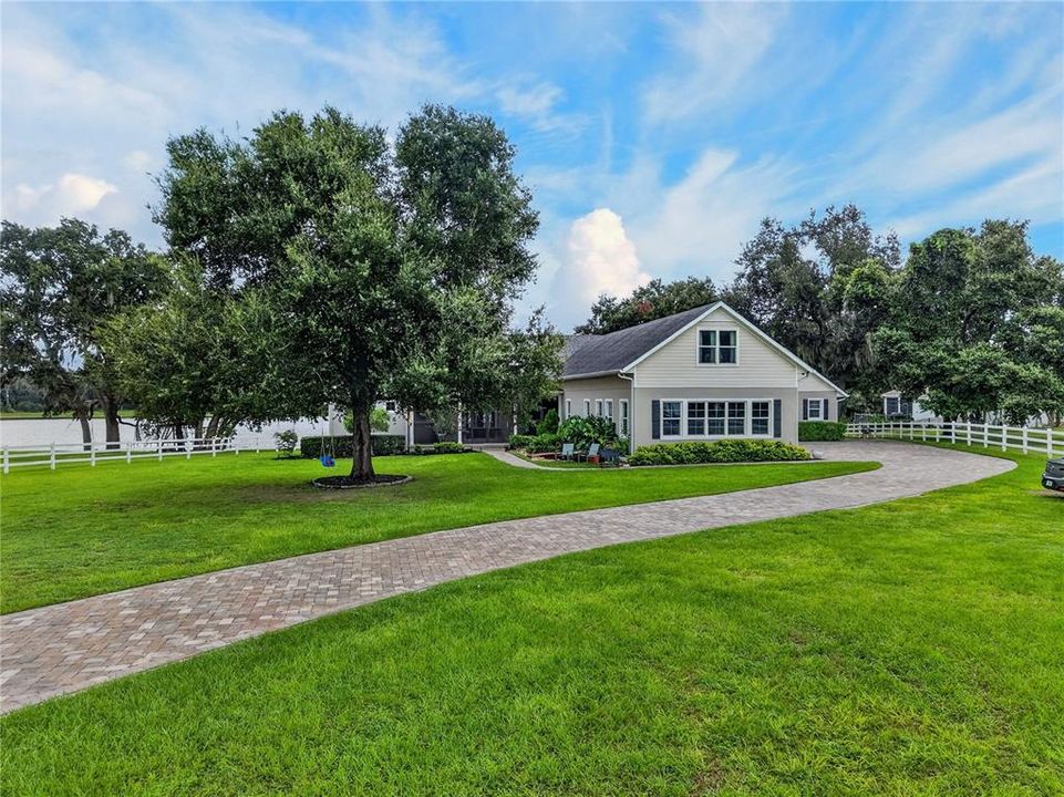 На продажу: $1,299,000 (5 спален, 5 ванн, 4020 Квадратных фут)