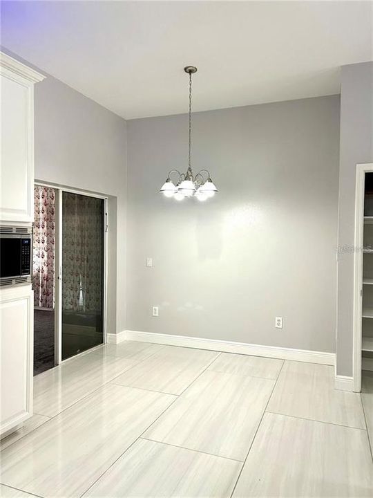For Rent: $3,600 (4 beds, 3 baths, 2501 Square Feet)