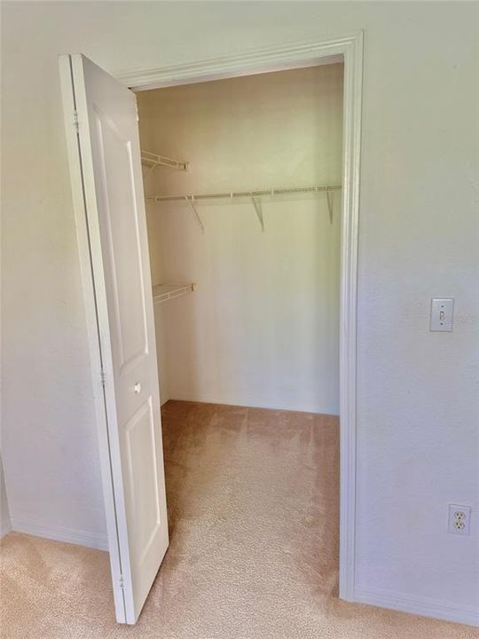 En Venta: $176,950 (2 camas, 1 baños, 901 Pies cuadrados)