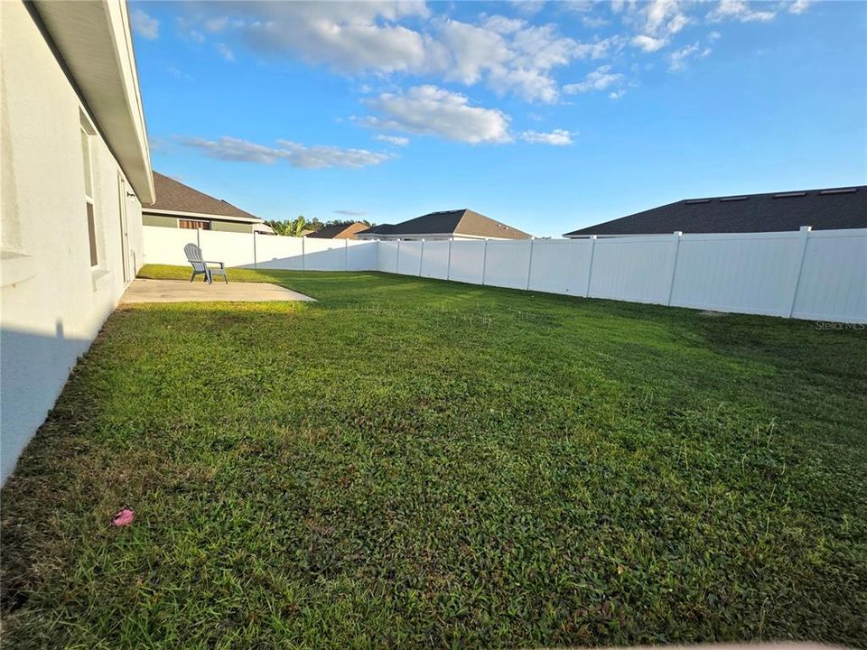 For Sale: $265,000 (3 beds, 2 baths, 1543 Square Feet)