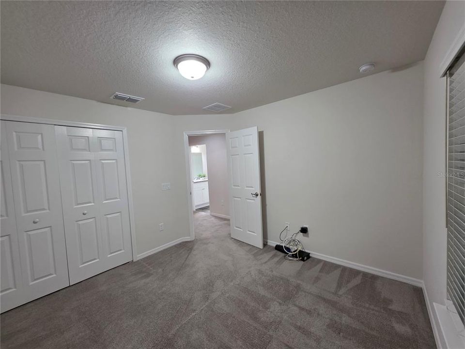 For Sale: $265,000 (3 beds, 2 baths, 1543 Square Feet)