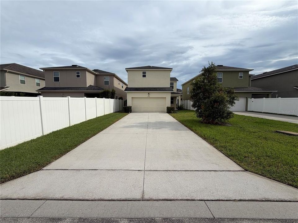 For Sale: $500,000 (3 beds, 2 baths, 2049 Square Feet)