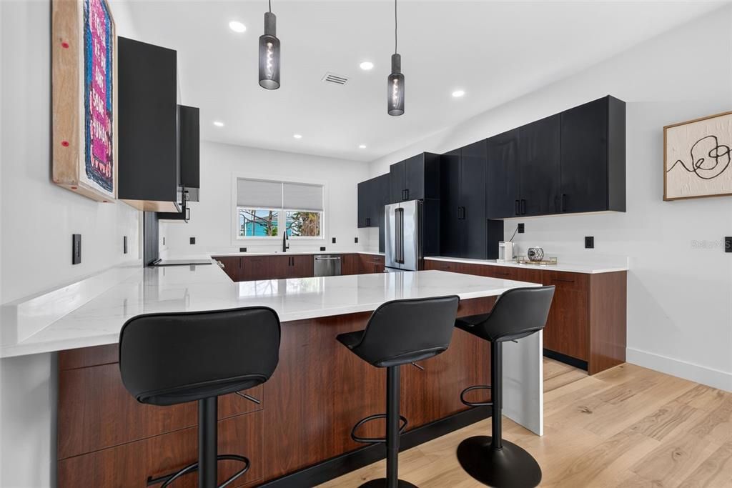 For Sale: $2,150,000 (4 beds, 3 baths, 2852 Square Feet)