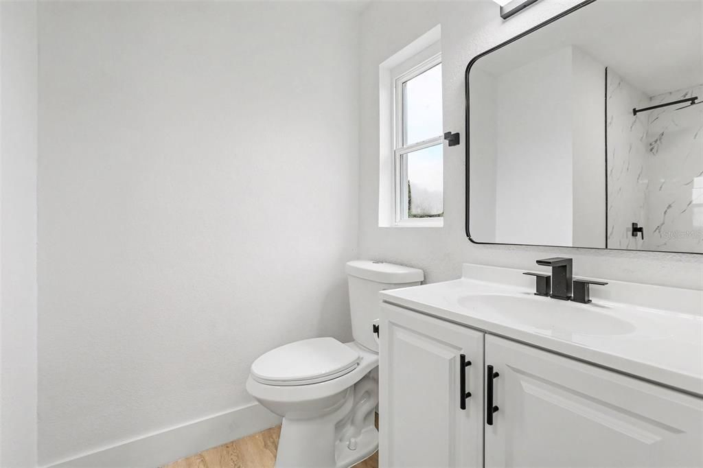 For Sale: $285,900 (3 beds, 2 baths, 1362 Square Feet)