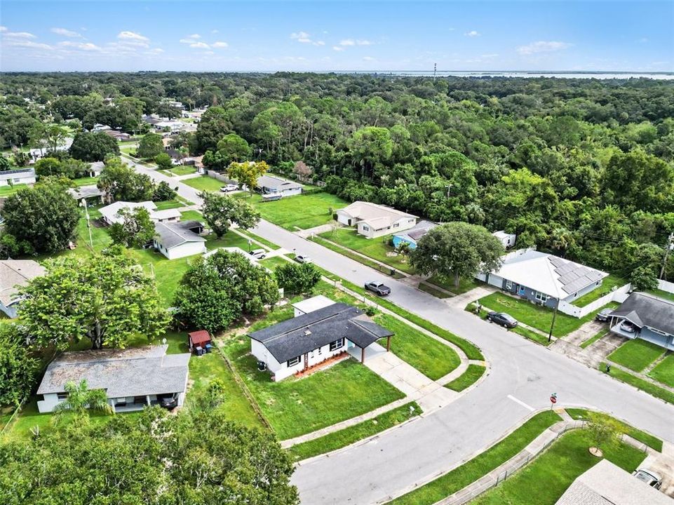 For Sale: $285,900 (3 beds, 2 baths, 1362 Square Feet)