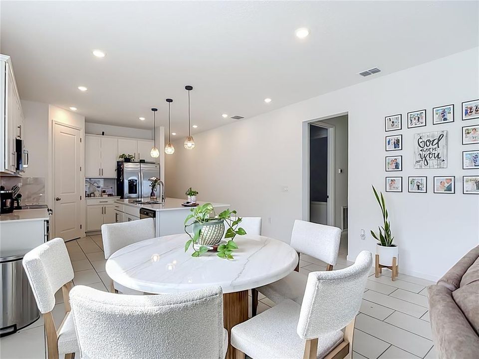 For Sale: $540,000 (4 beds, 2 baths, 1900 Square Feet)