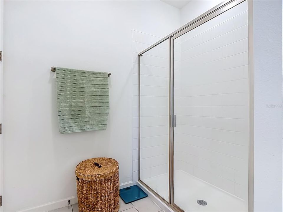 For Sale: $540,000 (4 beds, 2 baths, 1900 Square Feet)