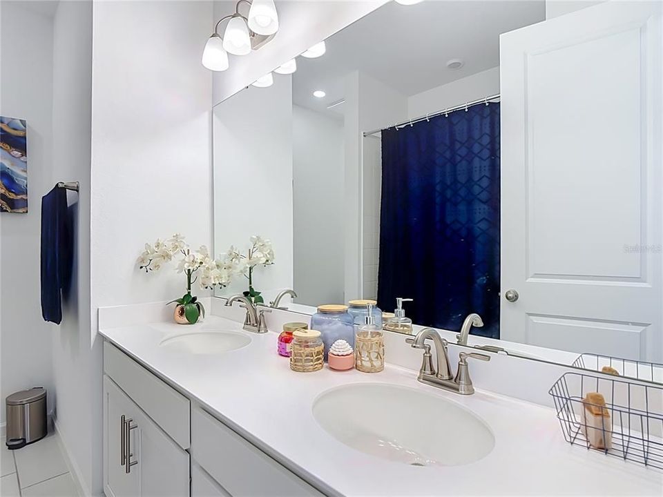 For Sale: $540,000 (4 beds, 2 baths, 1900 Square Feet)