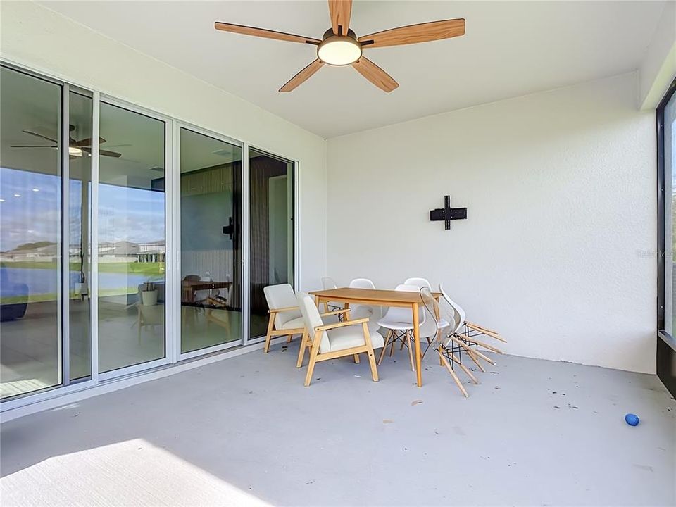 For Sale: $540,000 (4 beds, 2 baths, 1900 Square Feet)