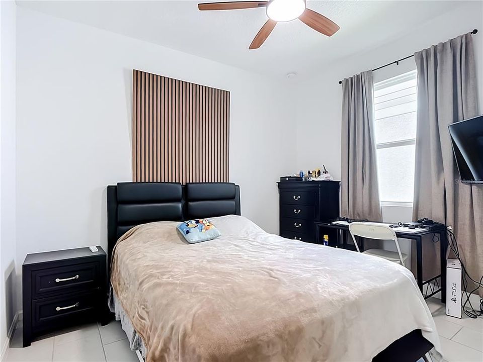 For Sale: $540,000 (4 beds, 2 baths, 1900 Square Feet)