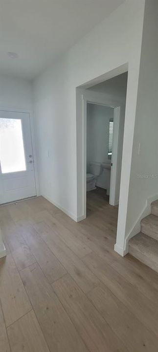 En Renta: $2,590 (4 camas, 2 baños, 2071 Pies cuadrados)